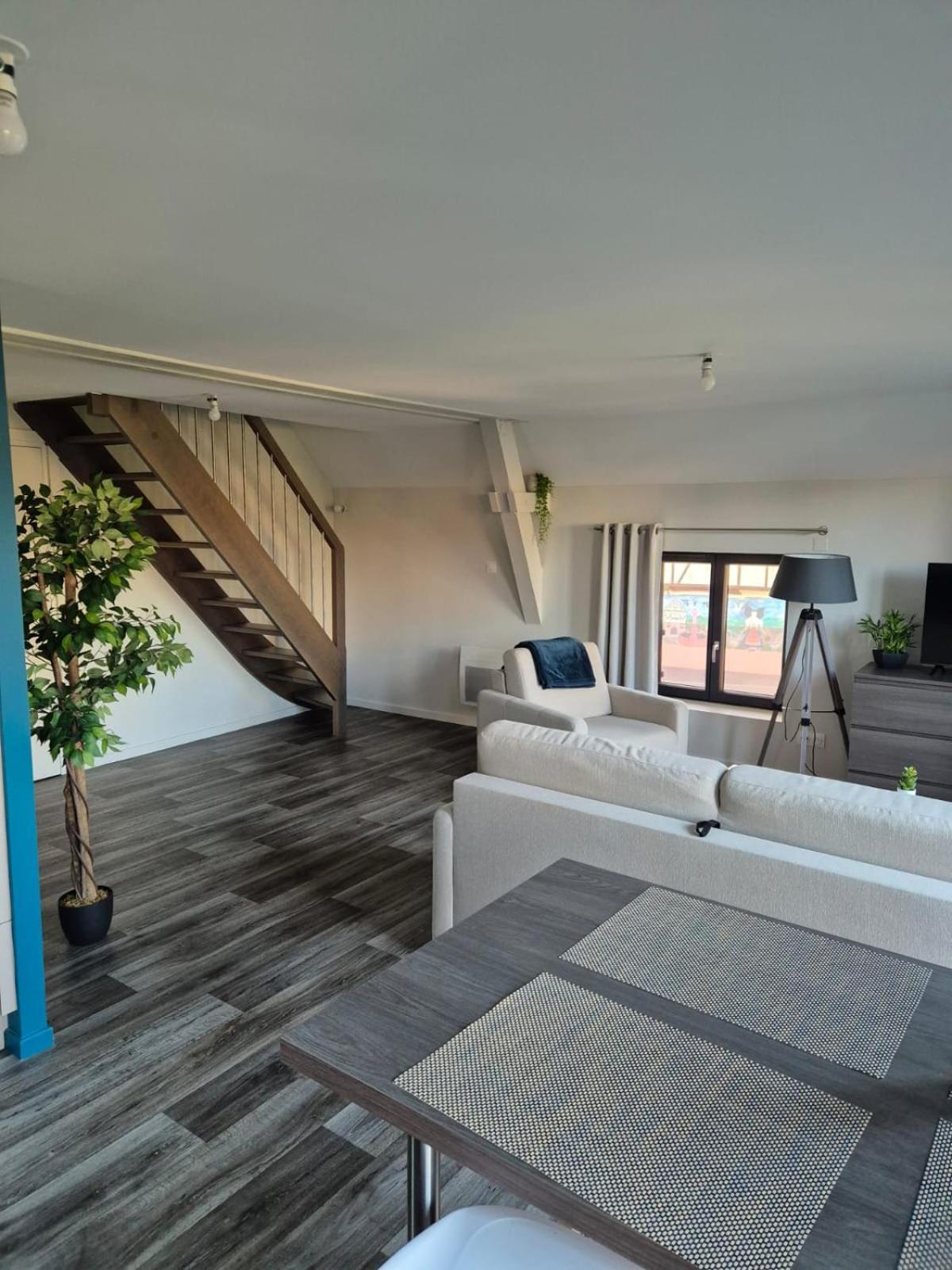 Appartement 2 Pieces Tout Confort, Aux Portes De Colmar Andolsheim 外观 照片